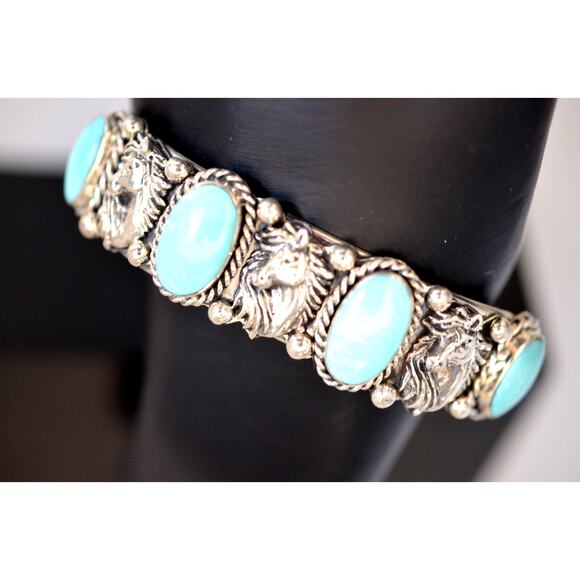 Running Bear Navajo Sterling Silver Turquoise Bracelet Horse Head Cuff - Picture 1 of 3